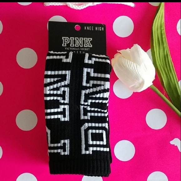 2 PAIRS PINK VICTORIA'S SECRET KNEE SOCKS.nwt - Picture 2 of 4